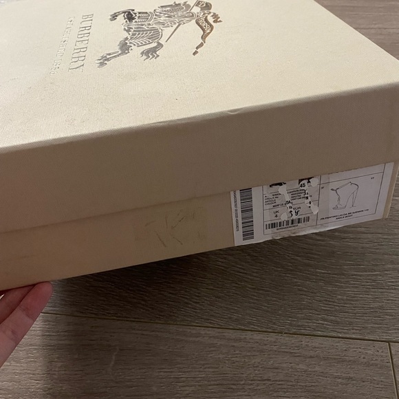 Burberry Hand Painted Suede Ankle Boots Peep Toe - Picture 8 of 8